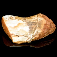  Souvenir amber stone B.09.7.0008, image 3 