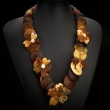  Necklace 004, image 2 